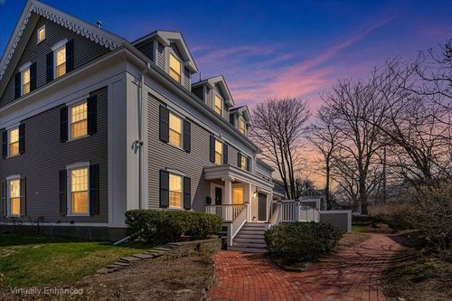 81-81 Forest St, Medford, MA, 02155-3128 | Card Image