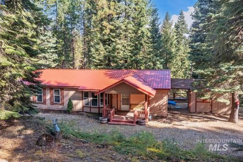 2 Snowbird Ln, Garden Valley, ID, 83622-5192 | Card Image