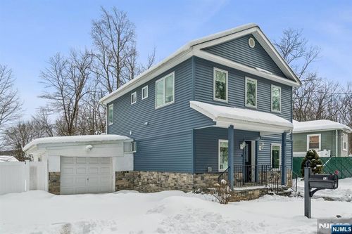 13 Roger Ave, Haskell, NJ, 07420-1522 | Card Image