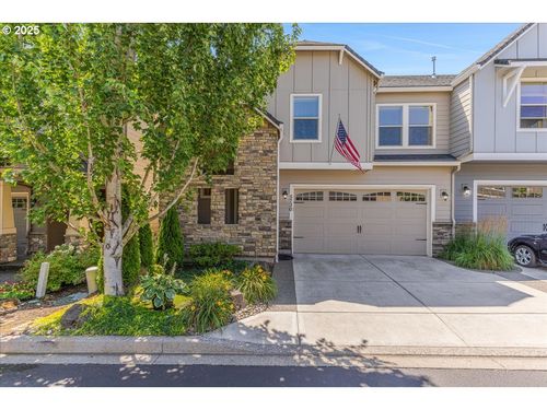 5730 Nw 26th Ave, Camas, WA, 98607-8633 | Card Image