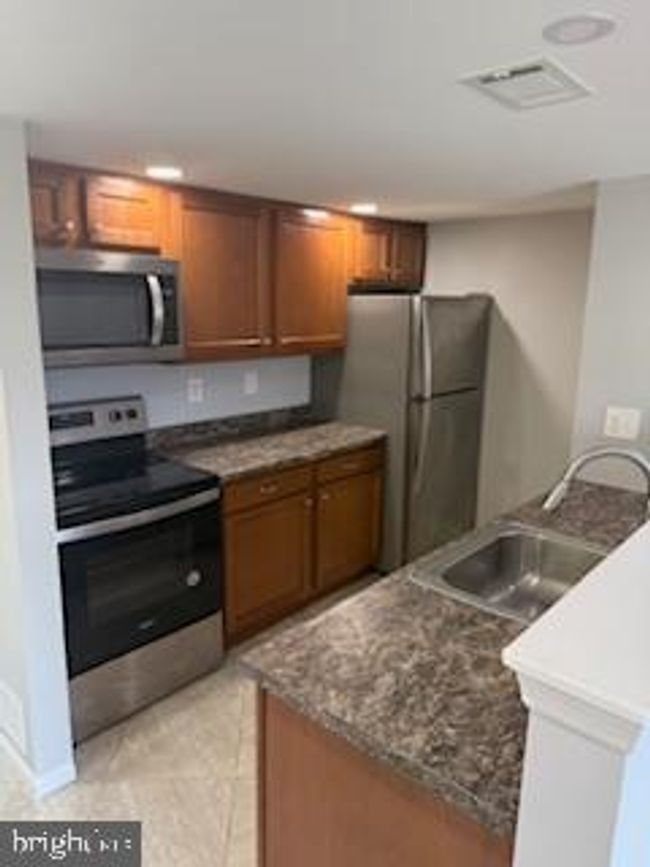 121 Whitburn Pl, Townhouse with 3 bedrooms, 2 bathrooms and null parking in NEWARK DE | Image 7
