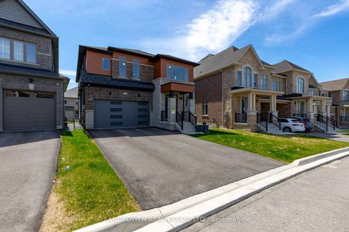 97 Kentledge Ave, Holland Landing, ON, L9N0V9 | Card Image