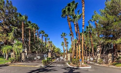 2058-5250 S Rainbow Blvd, Las Vegas, NV, 89118-0624 | Card Image