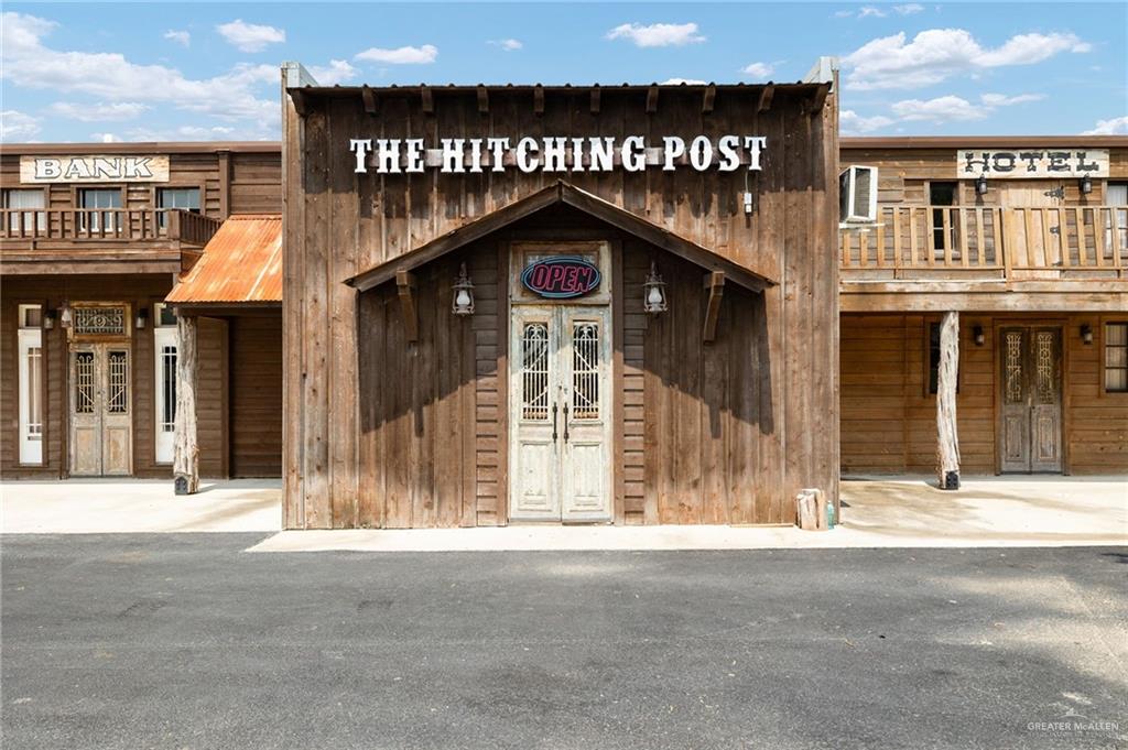Commercial Sale in Weslaco 4