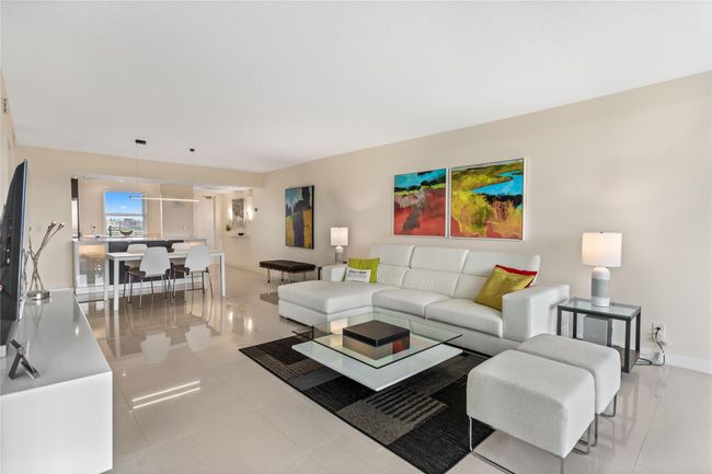 APT-603 - 2661 S Course Dr, Condo with 2 bedrooms, 2 bathrooms and null parking in Pompano Beach FL | Image 18