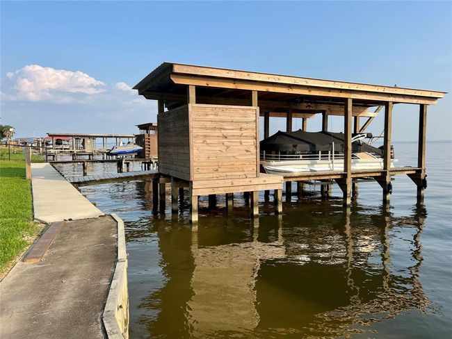 100 Bridgelanding, Home with 0 bedrooms, 0 bathrooms and null parking in Onalaska TX | Image 8