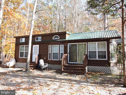 8-724 Monmouth Rd, Cream Ridge, NJ, 08514-1912 | Card Image