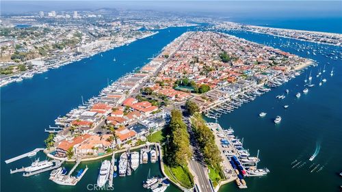 100 Via Antibes, Newport Beach, CA, 92663 | Card Image