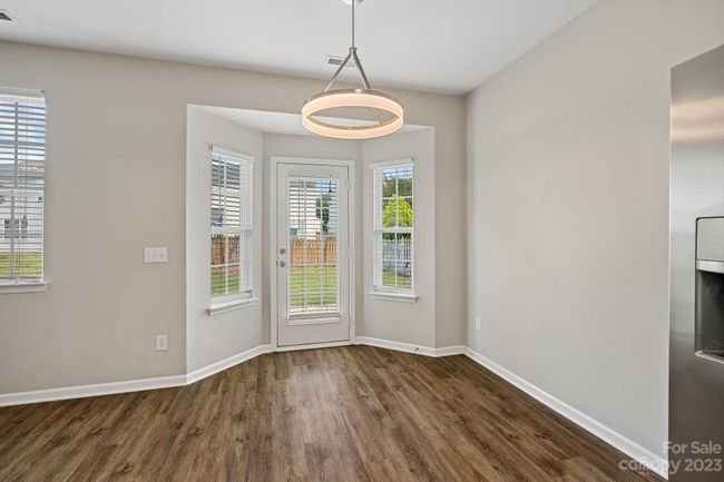 9814 Forest Run Ln, House other with 3 bedrooms, 2 bathrooms and null parking in Charlotte NC | Image 14