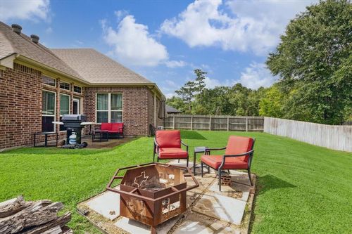 13418 E Summerchase Cir, Willis, TX, 77318-5711 | Card Image