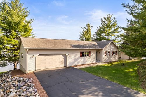 S7214 Camp Lake Wisconsin Road, Merrimac, WI, 53561 | Card Image