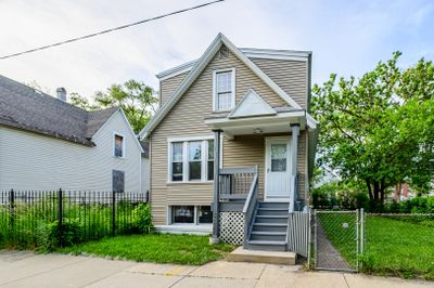 4916 W Kinzie Street, House other with 4 bedrooms, 2 bathrooms and null parking in Chicago IL | Image 1