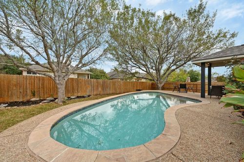 106 Pecanwood N, Kyle, TX, 78640-5275 | Card Image