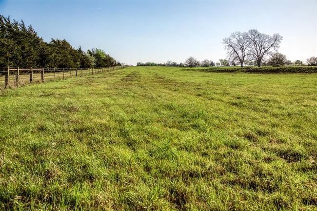 10 Fieldcrest Ln, Home with 0 bedrooms, 0 bathrooms and null parking in Burton TX | Image 4
