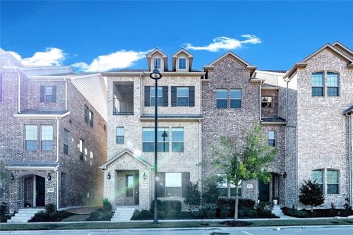 2421 Springhill Ave, Flower Mound, TX, 75028-5720 | Card Image