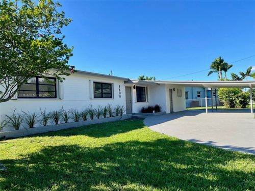 9600 Cutler Ridge Dr, Cutler Bay, FL, 33157-8715 | Card Image