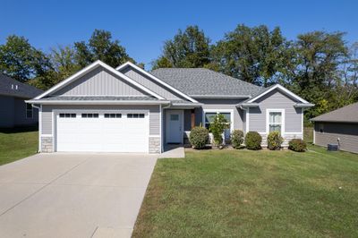 3914 Clydesdale Dr, House other with 3 bedrooms, 2 bathrooms and null parking in COLUMBIA MO | Image 1