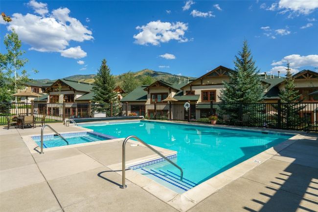 Community pool | Image 17