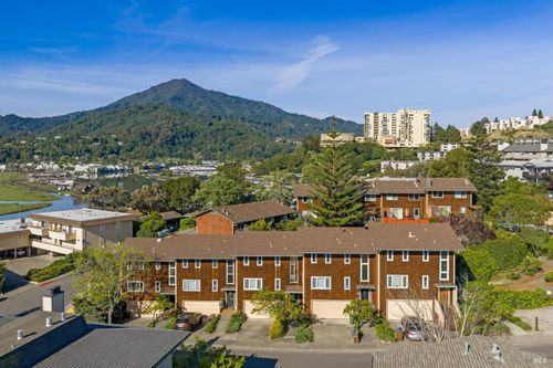 5 Lower Via Casitas, Greenbrae, CA, 94904-2229 | Card Image