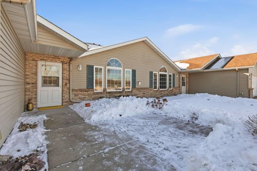 1316 Scout Dr, Sartell, MN, 56377-4539 | Card Image