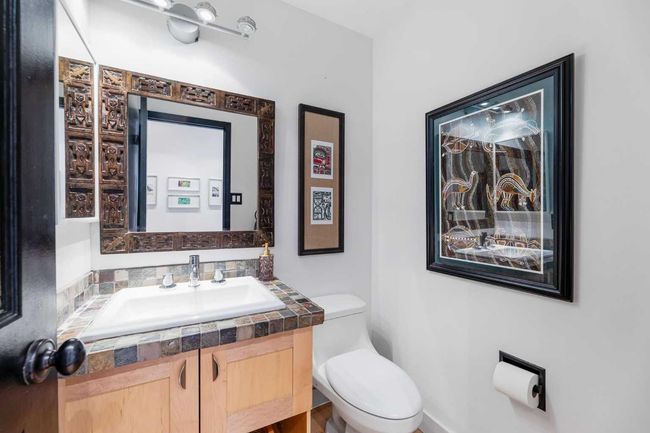 43 Coachwood Place Sw, House other with 4 bedrooms, 4 bathrooms and 4 parking in Calgary AB | Image 22
