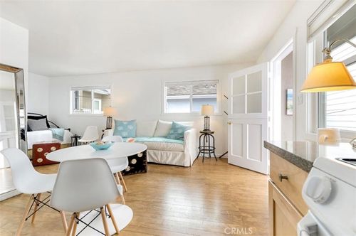 117 Amethyst Avenue, Newport Beach, CA, 92662 | Card Image