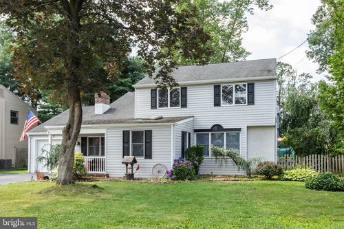 211 Harvest Rd, CHERRY HILL, NJ, 08002-1060 | Card Image