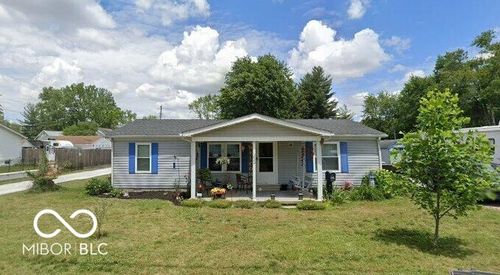 233 E 13th St, Seymour, IN, 47274-1110 | Card Image
