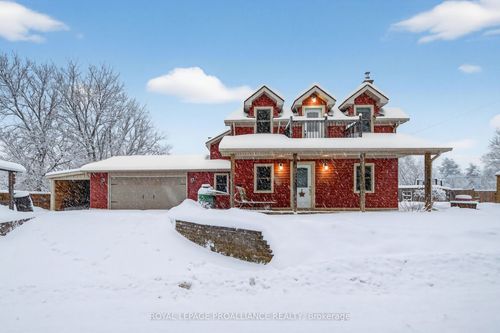 7802 Piccadilly Rd, Godfrey, ON, K0H1T0 | Card Image