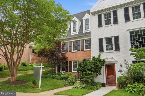 6740 Towne Lane Rd, MCLEAN, VA, 22101-2932 | Card Image