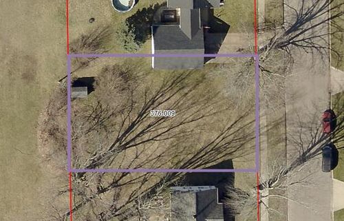 5707 Park Ave, Hudsonville, MI, 49426-1011 | Card Image