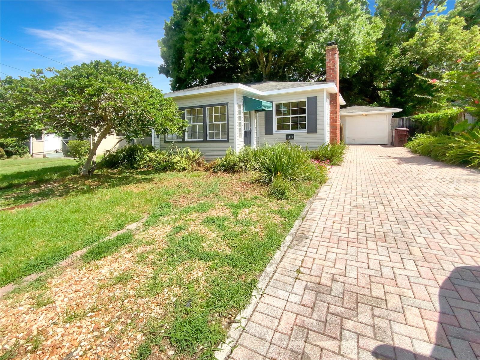 Smith St, Orlando, FL 32804