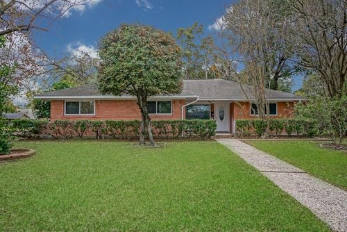 3003 Topham Cir, Houston, TX, 77018-7133 | Card Image