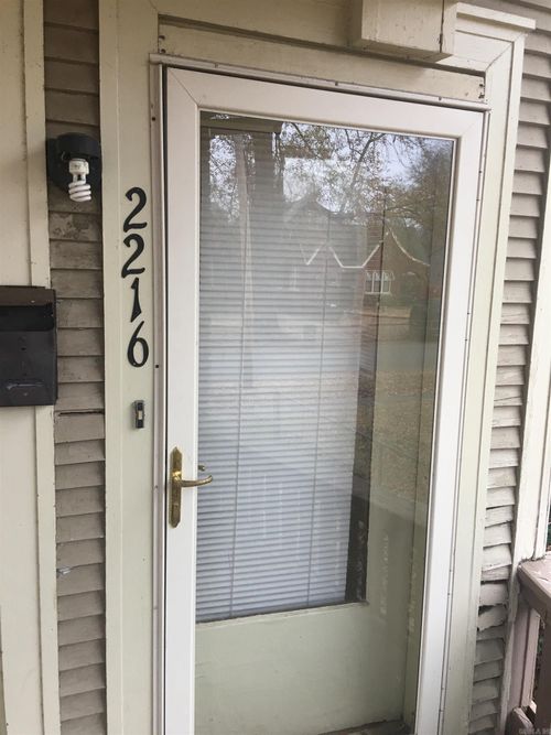 2216 S Izard St, Little Rock, AR, 72206-1167 | Card Image