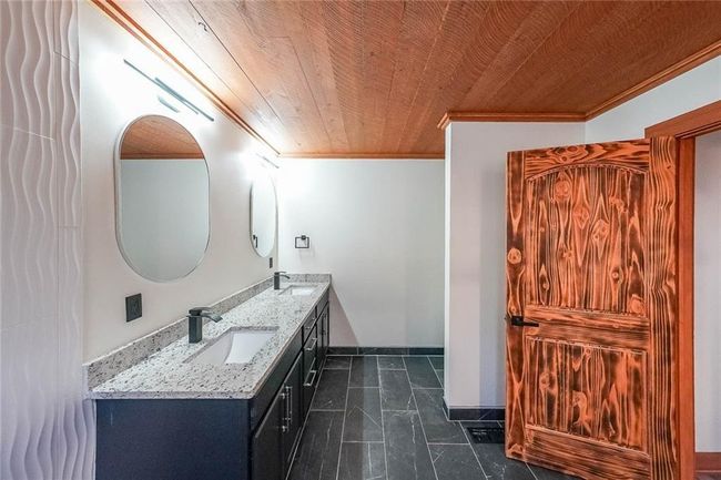 40 Cadet Ct, House other with 4 bedrooms, 4 bathrooms and 4 parking in Ellijay GA | Image 21