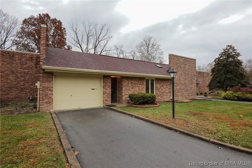 13 Bellewood Ct, New Albany, IN, 47150-1843 | Card Image