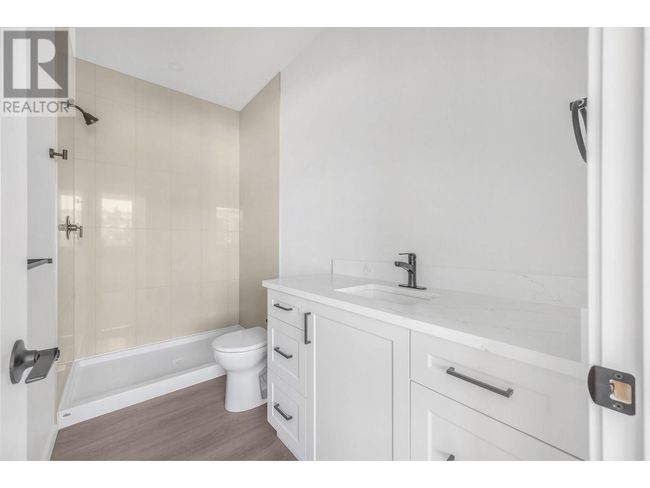 7 - 5661 Okanagan Ave, Townhouse with 3 bedrooms, 3 bathrooms and 2 parking in Vernon BC | Image 13
