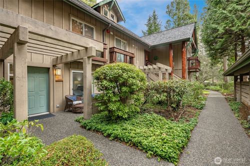 unit-104-5438 Snow Goose Ln, Blaine, WA, 98230-6309 | Card Image