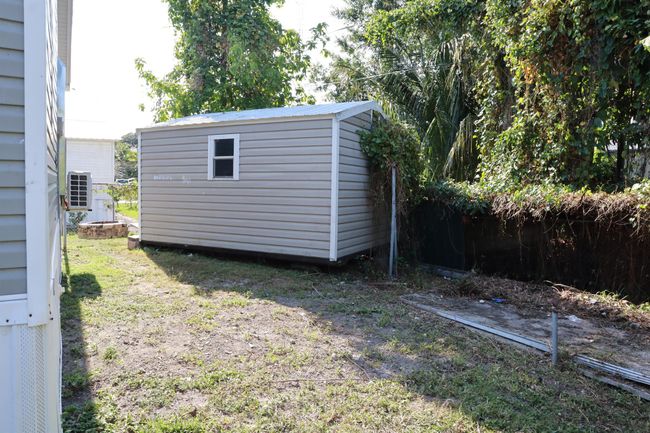 817 E 7 Th St, House other with 3 bedrooms, 2 bathrooms and null parking in Pahokee FL | Image 46