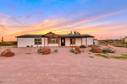 1470 S Bowman Rd, Apache Junction, AZ, 85119-6636 | Card Image