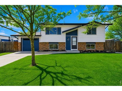 803 Table Mountain Ct, Windsor, CO, 80550-4922 | Card Image