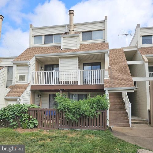 24-1005 Warwick Ct, STERLING, VA, 20164-4911 | Card Image