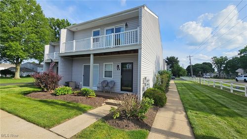 apt-a-3970 Royal Liverpool, Uniontown, OH, 44685-8755 | Card Image