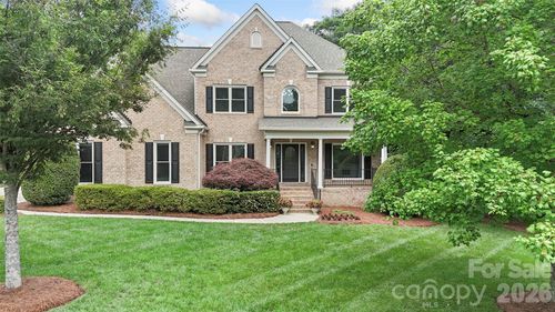 1111 Dobson Dr, Waxhaw, NC, 28173-7888 | Card Image