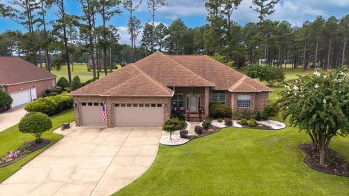 237 Plantation Dr, Manning, SC, 29102-9504 | Card Image