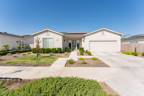 3811 N Santa Fe St, Visalia, CA, 93292-8916 | Card Image