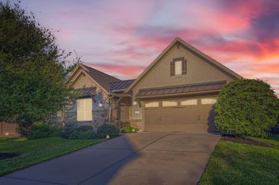 Gorgeous 1-story home on golf course lot in Teravista. | Image 1