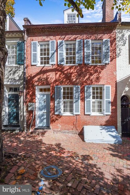 105 Prince Street, ALEXANDRIA, VA, 22314 | Card Image