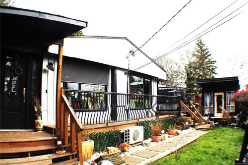 1120 Donna Ave, Langford, BC, V9B2Z3 | Card Image