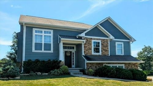 31565 W 85th St, De Soto, KS, 66018-7804 | Card Image